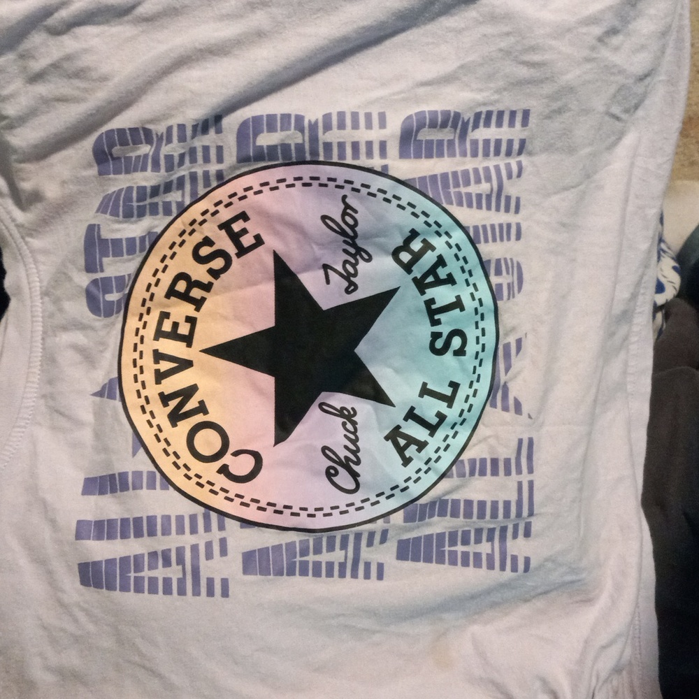 Converse crop top